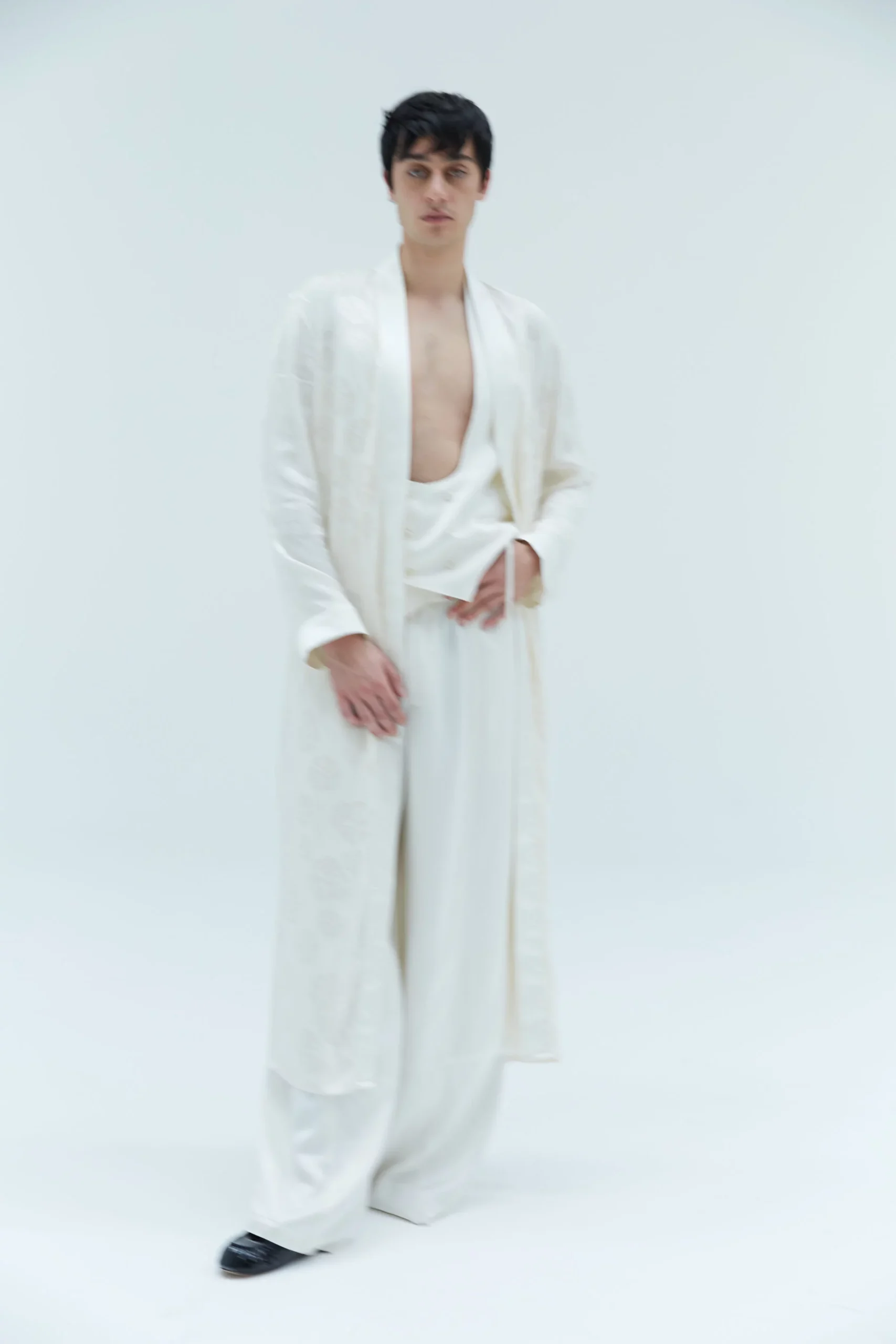 George-Steane-Risbel-Magazine17778-1900x2850